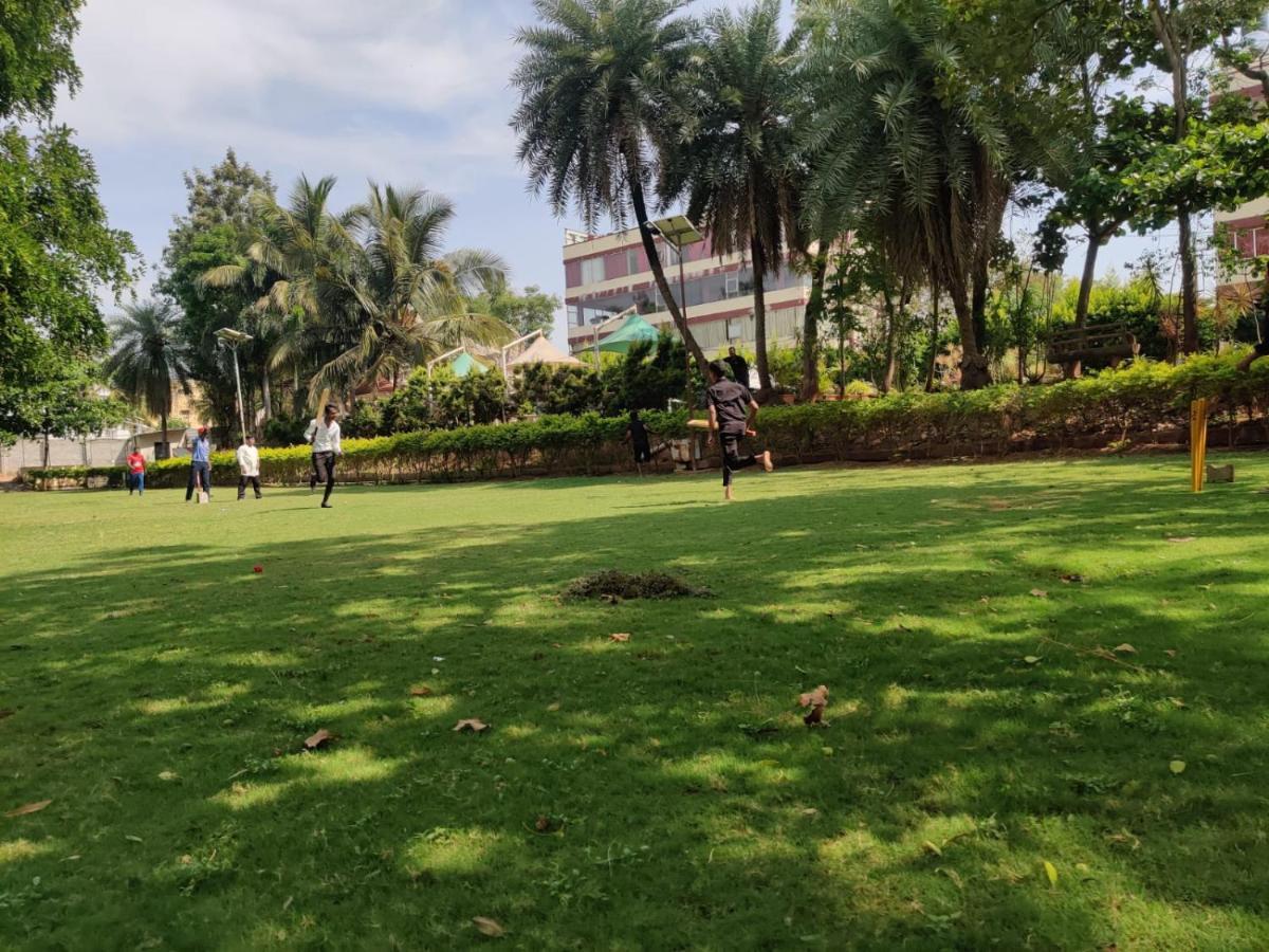 The Garden Asia Resort Kumbalgod Exterior foto